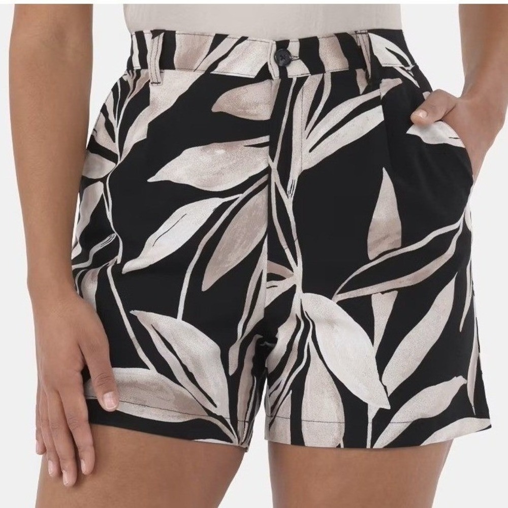 TIME and TRU High Rise Linen Blend Shorts Size XXXL (22) Tropical Black 3XL‎ NWT
